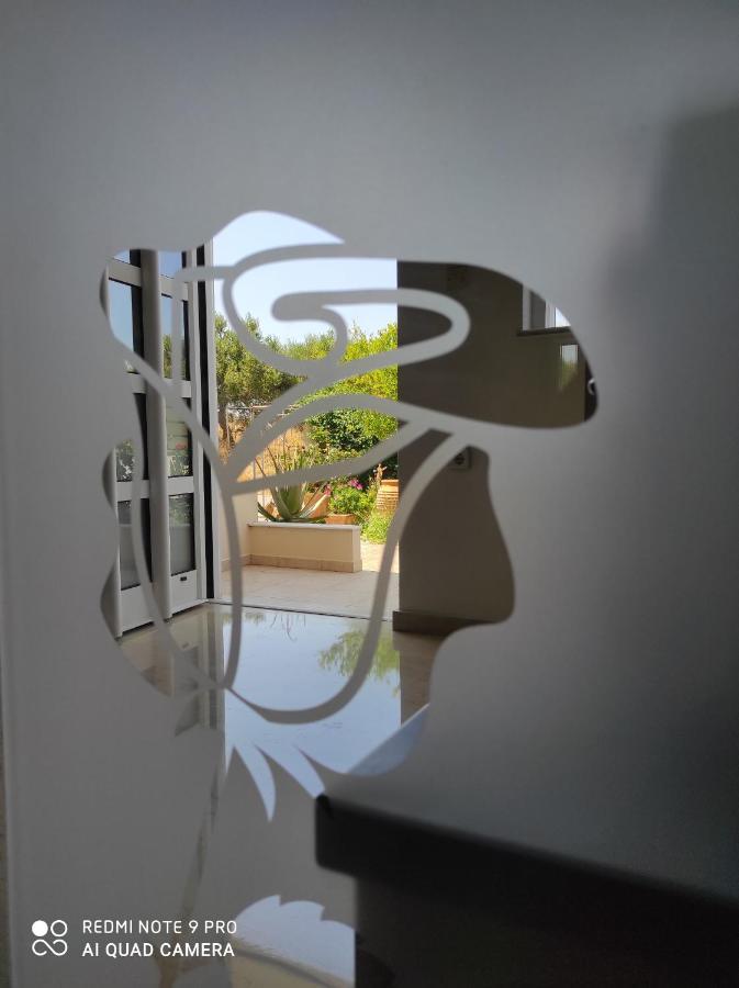 Studio Flower Skalanion Exterior photo